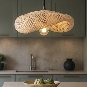 Lampadario da cucina in bambu'