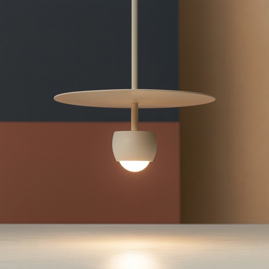 Lampada a sospensione beige design moderna per isola cucina Lampada a sospensione beige design moderna per isola cucina