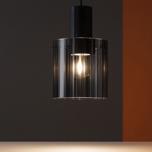 Lampada a sospensione nera vetro cilindro fume