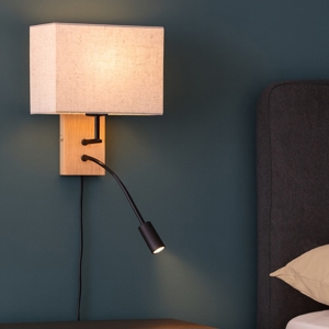 Applique di legno per comodino camera da letto rustica