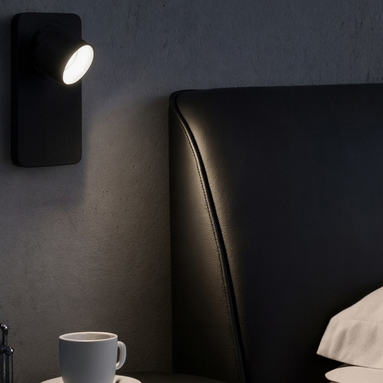Applique nero con interruttore per camera da letto linea light beebo w