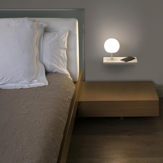 Applique camera da letto lato sinistro mensola presa usb caricatore wireless
