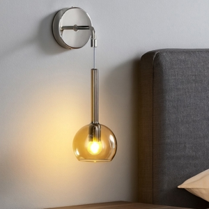 Applique cromo per comodini da letto sfera vetro ambra