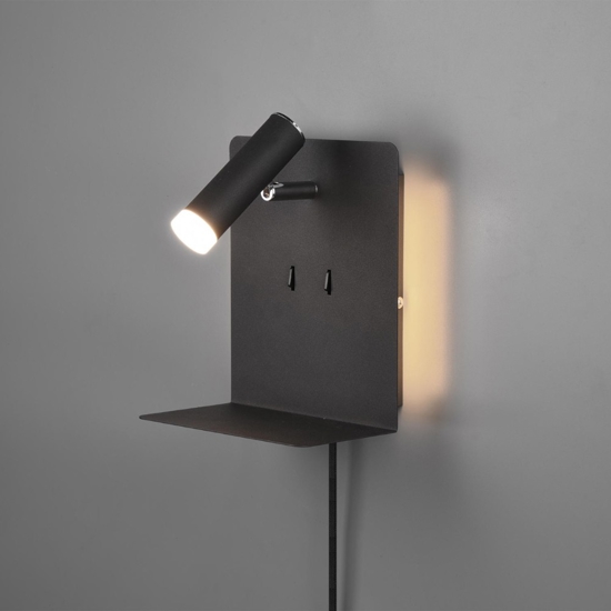 Applique da comodino nero con mensola interruttore cavo spina Applique da comodino nero con mensola interruttore cavo spina