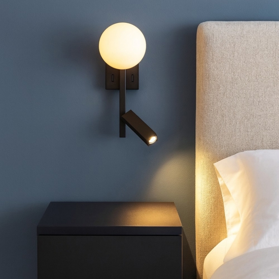 Applique da comodino orientabile nero per camera da letto moderna