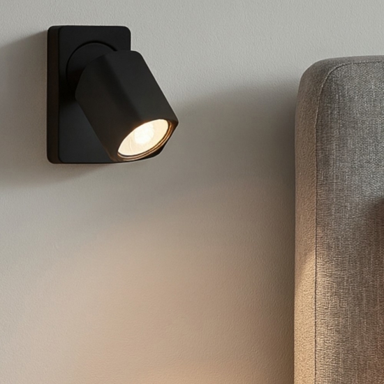 Ideal lux rudy ap1 square applique per camera da letto nera orientabile gu10 led