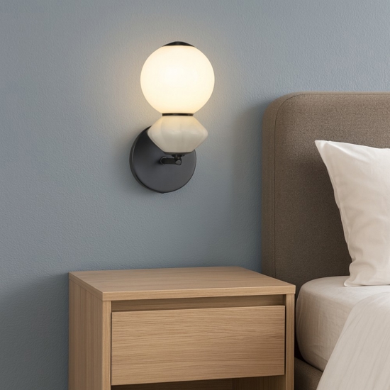 Applique camera da letto led 3000k sfera vetro opalino