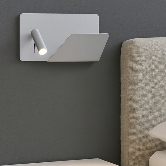 Applique per comodino camera da letto moderna grigio presa usb destra Applique per comodino camera da letto moderna grigio presa usb destra