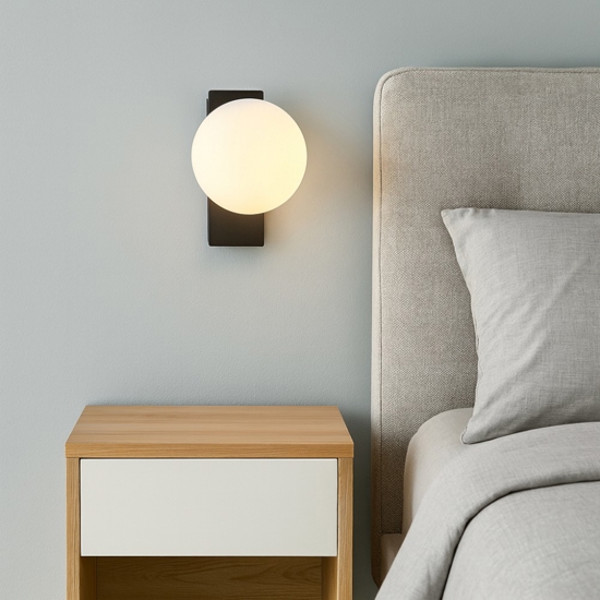 Applique camera da letto moderna 5w 3000k nero sfera vetro bianco