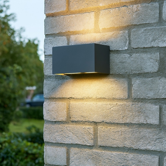 Life applique per esterno antracite 20w 3000k 4000k 5000k Life applique per esterno antracite 20w 3000k 4000k 5000k