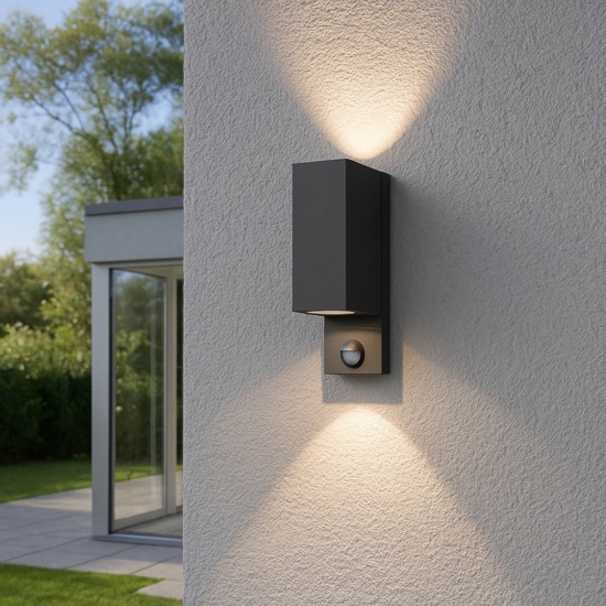Applique antracite con sensore di movimento per esterno squadrato Applique antracite con sensore di movimento per esterno squadrato