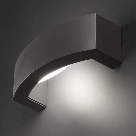 Applique curva per esterno grigio scuro luce indiretta e27 led