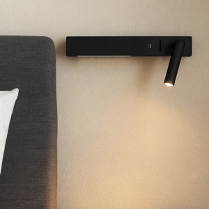 Applique sinistro nero per comodino camera da letto moderna