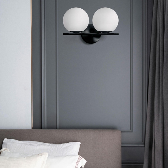 Jugen sforzin miloox lampada nera da parete  Jugen sforzin miloox lampada nera da parete
