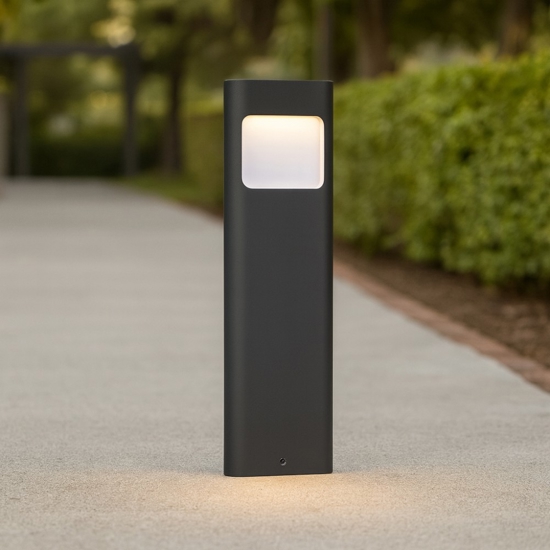 Lampioncino moderno nero da giardino led 4w 3000k Lampioncino moderno nero da giardino led 4w 3000k