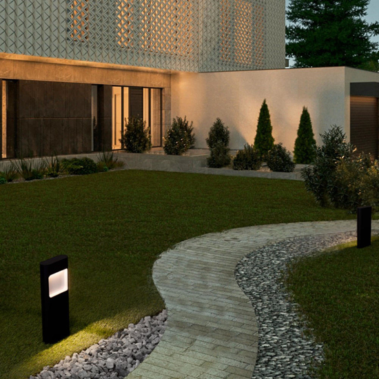 Lampioncino moderno nero da giardino led 4w 3000k Lampioncino moderno nero da giardino led 4w 3000k