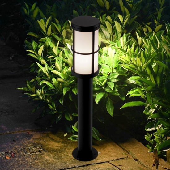 Lampione moderno da giardino h65 cm dalla forma tubolare Lampione moderno da giardino h65 cm dalla forma tubolare