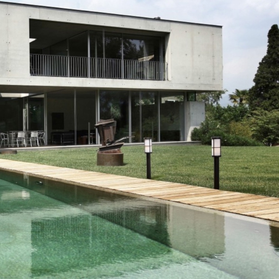 Lampione moderno da giardino h65 cm dalla forma tubolare Lampione moderno da giardino h65 cm dalla forma tubolare