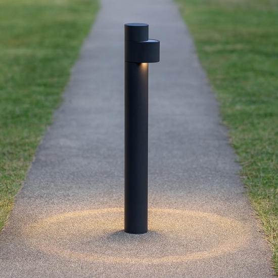 Lampione moderno da giardino led 8w 3000k tubolare nero Lampione moderno da giardino led 8w 3000k tubolare nero