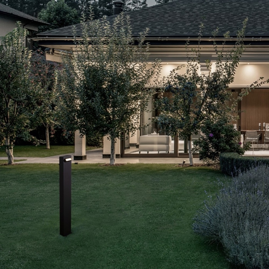 Lampione nero per giardino led 3000k rettangolare moderno