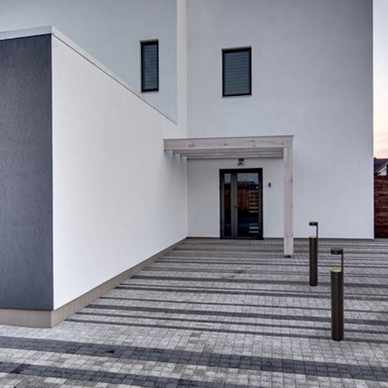 Lampione per giardini led 9w 3000k cilindrico moderno Lampione per giardini led 9w 3000k cilindrico moderno