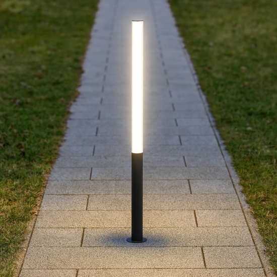 Lampione alto moderno tubolare led 43w 3000k per giardino Lampione alto moderno tubolare led 43w 3000k per giardino
