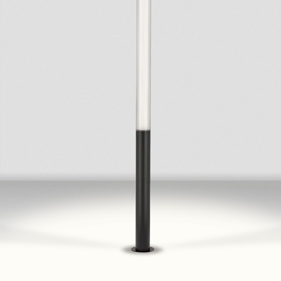 Lampione alto moderno tubolare led 43w 3000k per giardino