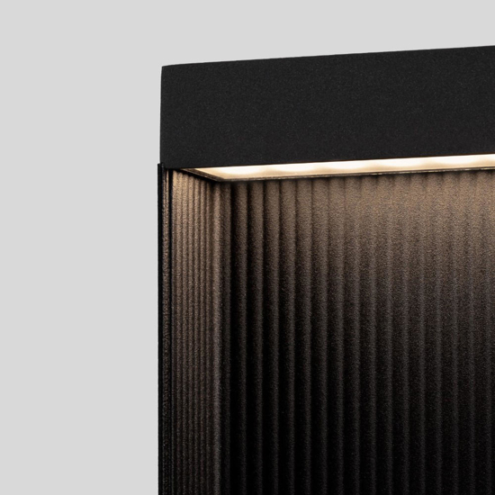 Lampioncino nero da giardino led 8w 3000k design moderno rettangolare Lampioncino nero da giardino led 8w 3000k design moderno rettangolare