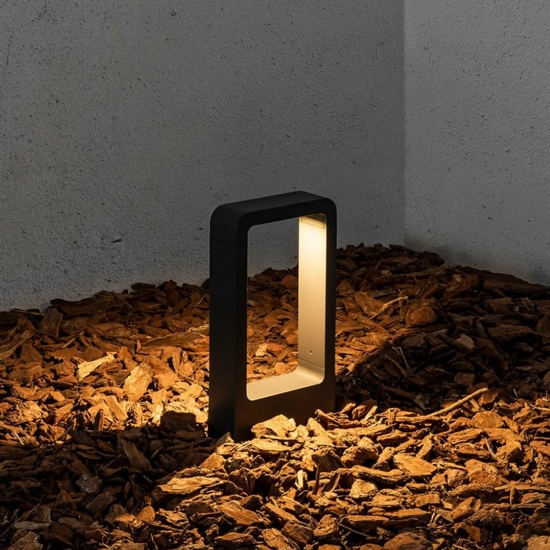 Lampioncino paletto per esterni moderno da giardino ip54 led 5w 3000k Lampioncino paletto per esterni moderno da giardino ip54 led 5w 3000k