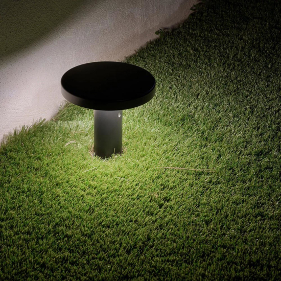 Lampioncino basso da giardino nero ip65 linea light bond led Lampioncino basso da giardino nero ip65 linea light bond led