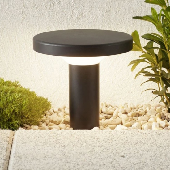 Lampioncino basso da giardino nero ip65 linea light bond led Lampioncino basso da giardino nero ip65 linea light bond led