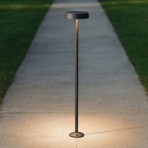 Lampione moderno da giardino linea light pistillo nero led ip65