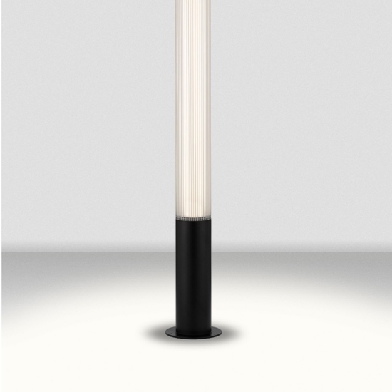 Lampione nero moderno ip65 tubolare led 25w per giardino Lampione nero moderno ip65 tubolare led 25w per giardino