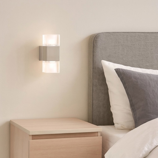 Applique da comodino con interruttore grigio cubi vetro led fp