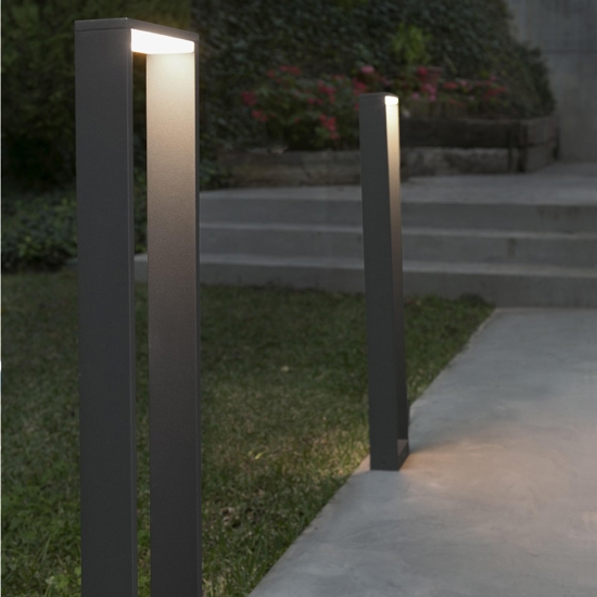 Lampione da esterno led 8w 3000k per giardino 50 cm moderno