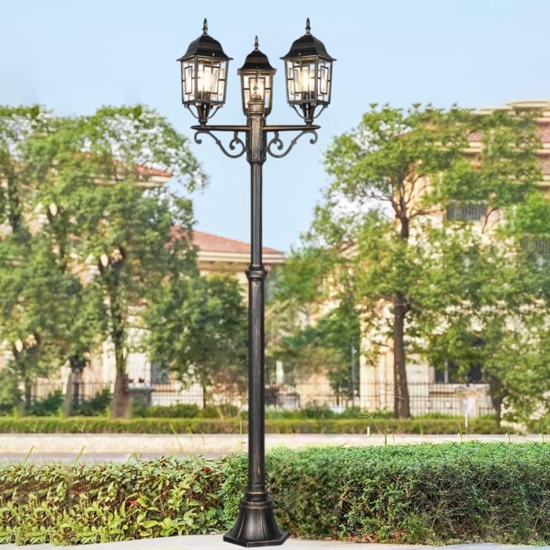 Lampione alto da giardino classico antico 3 luci lanterne ruggine Lampione alto da giardino classico antico 3 luci lanterne ruggine