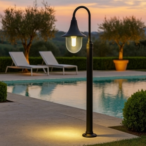 Lampione da giardino nero classico