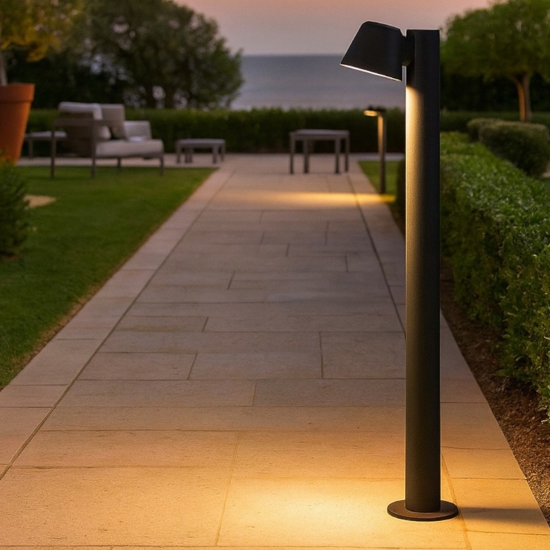 Ideal lux gas pt1 lampione da giardino nero moderno Ideal lux gas pt1 lampione da giardino nero moderno