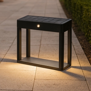 Visualizza i dettagli per Lampioncino solare da giardino moderno nero con sensore di movimento Lampioncino solare da giardino moderno nero con sensore di movimento