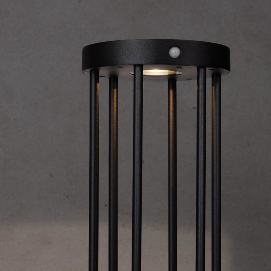 Lampione solare da giardino per esterno nero design moderno Lampione solare da giardino per esterno nero design moderno