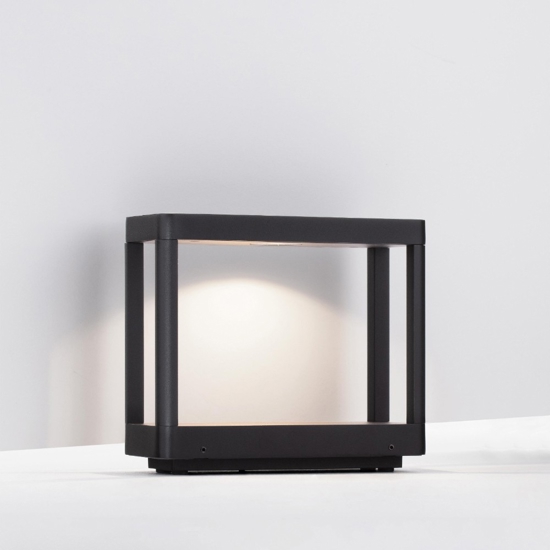 Lampione moderno da giardino nero led 8w 3000k squadrato