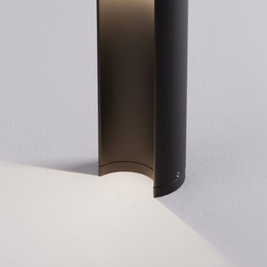 Lampioncino tubolare moderno led 9w 3000k da giardino Lampioncino tubolare moderno led 9w 3000k da giardino