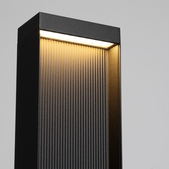 Lampioncino nero moderno rettangolare led 8w 3000k ip65 da giardino Lampioncino nero moderno rettangolare led 8w 3000k ip65 da giardino