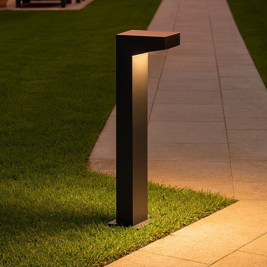 Lampioncino nero moderno led 11w 3000k da giardino Lampioncino nero moderno led 11w 3000k da giardino