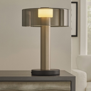 Visualizza i dettagli per Lampada da tavolo design moderna oro sabbiato Lampada da tavolo design moderna oro sabbiato
