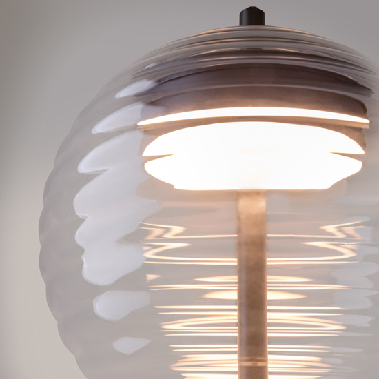 Maytoni mystic lampada da tavolo moderna nera paralume sferico