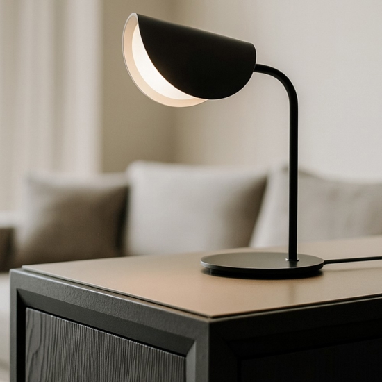 Maytoni mollis lampada da tavolo moderna nera paralume semicircolare