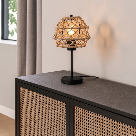 Lampada da tavolo marrone con paralume in canapa Lampada da tavolo marrone con paralume in canapa