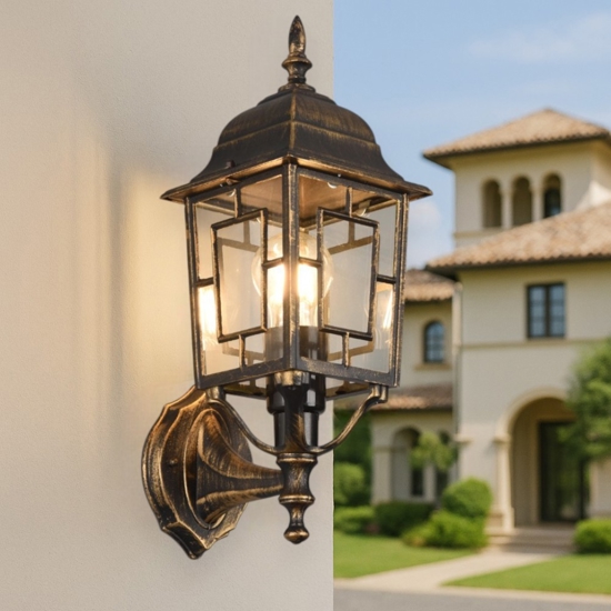 Applique per esterno classico lanterna ruggine Applique per esterno classico lanterna ruggine
