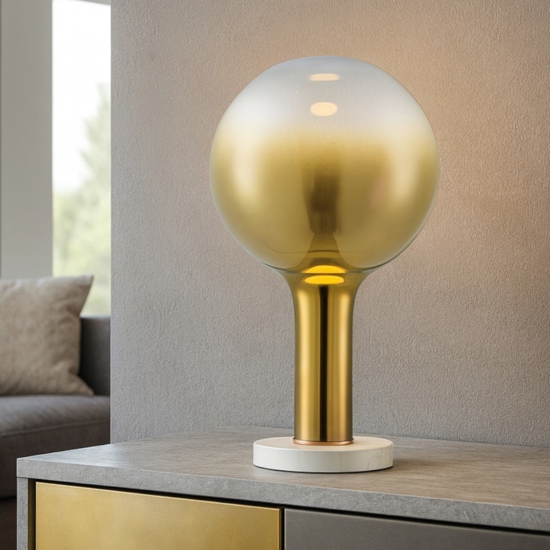 Lampada da tavolo led design moderna sfera vetro oro Lampada da tavolo led design moderna sfera vetro oro